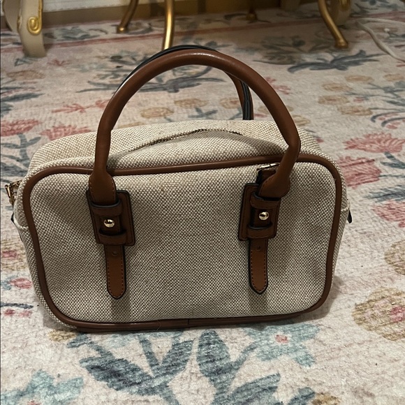 Chic Beige and Brown Handbag - Picture 1 of 4
